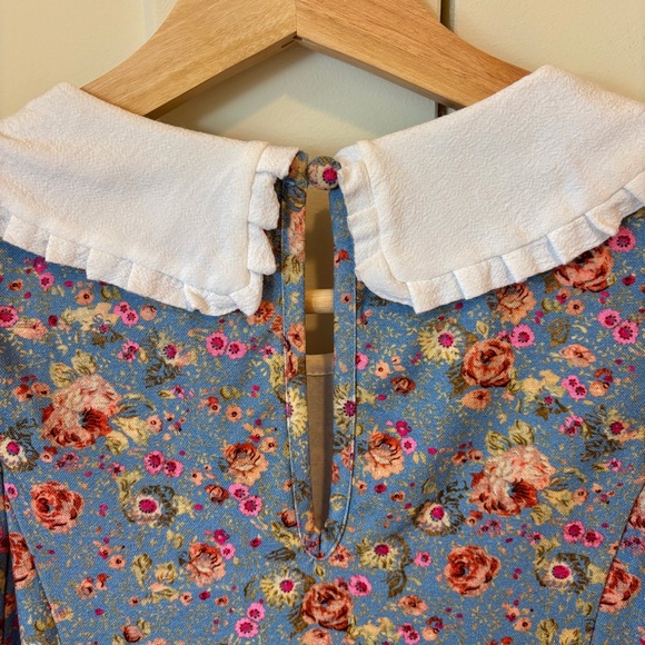 Ghost London Size XS Periwinkle Floral Maxi Dress with White Ruffle Collar - Picture 6 of 7